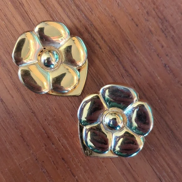 Vintage gold color shoe clips metal flower floral Spain - Picture 6 of 6